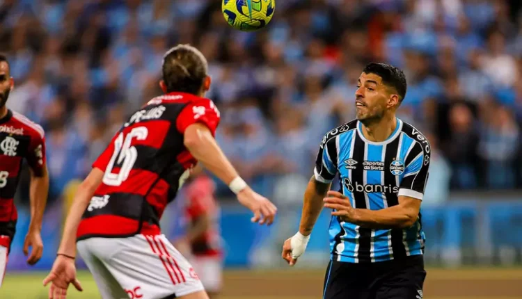Diante do Grêmio em decisões pela Copa do Brasil, o Flamengo tem campanha impecável jogando como mandante. Confira os números