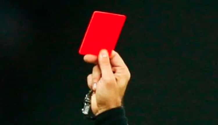 Cartão vermelho